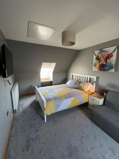 Modern timber clad house - 5