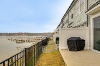 Lake Greenwood Getaway with Docks and Waterfront Views - 2