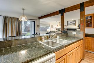 Ketchum Condo with Deck Less Than 1 Mi to Sun Valley Resort! - 4