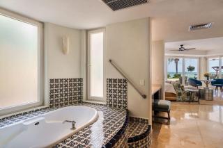 Luxury Beachfront Condo in Punta de Mita - 4