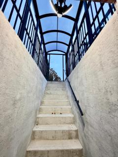 Modern Cozy Basement Suite Free Parking - 8