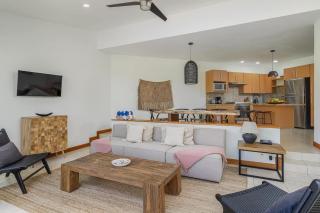 Faro de Mita Luxe 3BR Condo & Ocean Views - 4