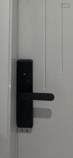 استوديو ببلكونة ووصول ذاتي - 1