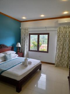 Bayview Villas - Sea Side THREE Bedroom Apartment - 1
