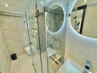Central Boutique Studio - 1