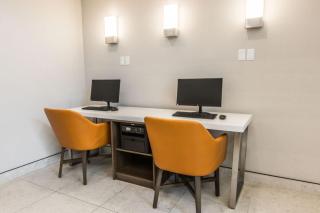 Holiday Inn Express Calgary South by IHG - 5