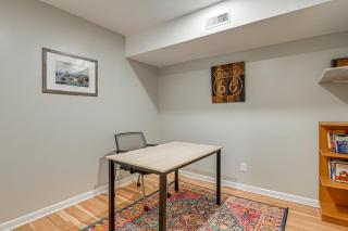 2 Mi to Lake Elkhorn Park Family Gem with Deck! - 4