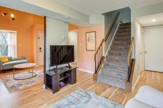 2 Mi to Lake Elkhorn Park Family Gem with Deck! - 1