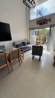 Lindo Apartamento no Mariscal, Bombinhas, com estacionamento e quintal, a 290 metros da praia do Canto Grande!!! - 1