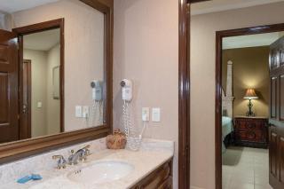 Sonoran Spa W204 - 8