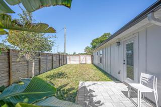 Family-Friendly 4BR Near Beach & Downtown - 2