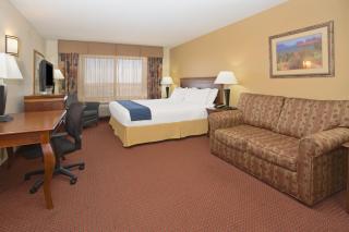 Holiday Inn Express Hotel & Suites Las Vegas NM by IHG - 2