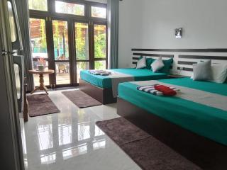 Indunil place hiriketiya with pool - 8