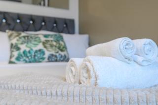 Springwell Suite - City Centre - Balcony & Pool Table - 3 Bed - 7