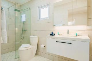 NEW 7-Bed 6 Bath Pool 5-min to Beach by Bocobay - 1