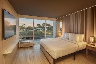 Tropical Palms Hotel - 8