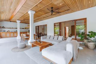 Villa Louna Maiya Canggu - 5