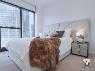 KozyGuru | Southbank | Lux Riverfront City Retreat - 0