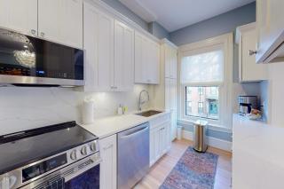 Stylish 2BR in South End w In-unit Laundry - 1
