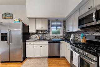 204 Glencreek Road - Town Bank - 4