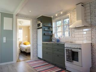 4 person holiday home in Tanumshede - 4