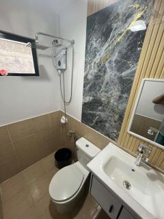 Eko's Crib Unit 30 - 3