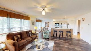 River Creek 1 Unit 304 - 9