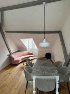 Townhouse Mayfair Style im Weinstrassen Hotspot Deidesheim - 1
