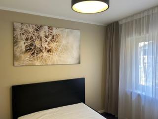 Telšiai Modern Central Apartments - 4