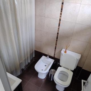 Luminoso monoambiente a pasos del Hospital Italiano - 3