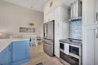 Captiva Hide A Way 2B - 1