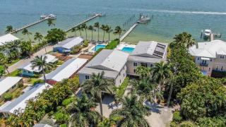 Captiva Hide A Way 2B - 9
