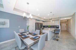 3111-102RD CONDO 2 BEDS/2 BATHS (SANITIZED) - 6