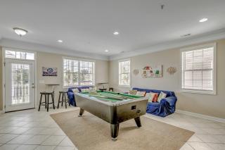 Bermuda Breeze - C - 7