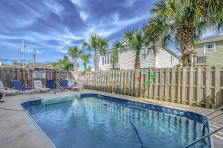 Bermuda Breeze - C - 6