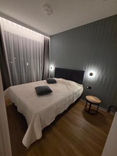 Omega Lake Family 2 - 1