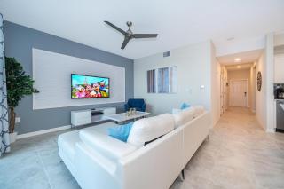 3151-307BE STOREY LAKE, CONDO 2/2 LAKE VIEW - 6