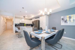 3151-307BE STOREY LAKE, CONDO 2/2 LAKE VIEW - 5