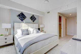 3900-902CH DESIGN DISTRICT, CONDO 2 BEDROOMS & 2 BATHROOMS - 3