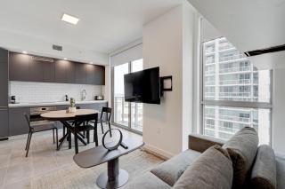 1912AA DOWNTOWN MIAMI STUDIO - 3
