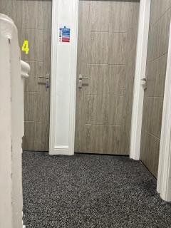 Room 4 on Green Road - 2