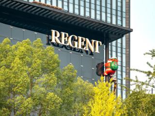 Regent Chongqing - Complimentary 1st round mini bar daily - 9