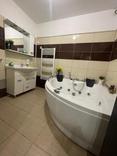 One big bedroom apartment in the heart of OLD TOWN - 1