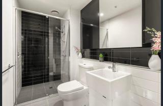 Skyline Balcony Walk to Melbourne Central - 9