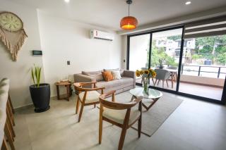 Downtown Tranquil Beach Condo Serenity Tower - 6