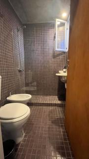 Hermoso y moderno departamento - 1