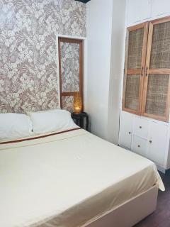 Anton and Isabel 6 BR entire house Bangued - 2