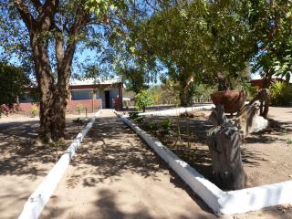 Campement et Centre artistique TILYBOO - 2