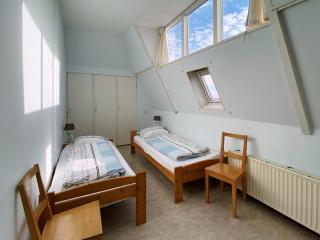 Apartment in Bergen aan Zee near Beach - 3