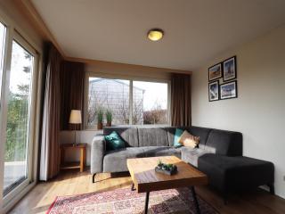 Beautiful chalet between golf course and beach - 9